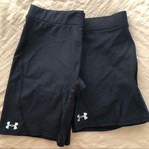 Women’s under Armor compression shorts